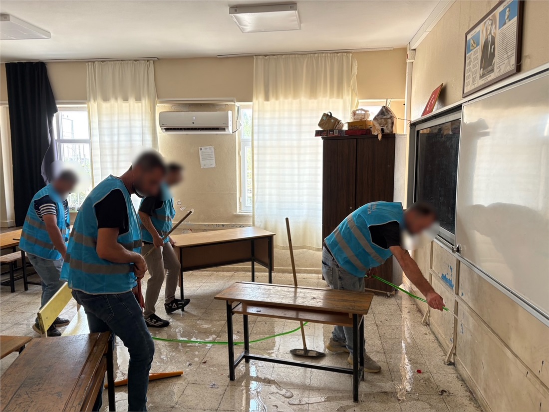 Tarsus’ta Denetimli Serbestlik Yükümlülerinden Okullara Destek